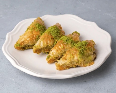 Bol Fıstıklı 750 Gr Şöbiyet Tatlısı